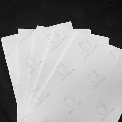 Bom preço. Madeira branca virgem de grande volume FBB GC1 GC2 papel 200gm-350gm on-line